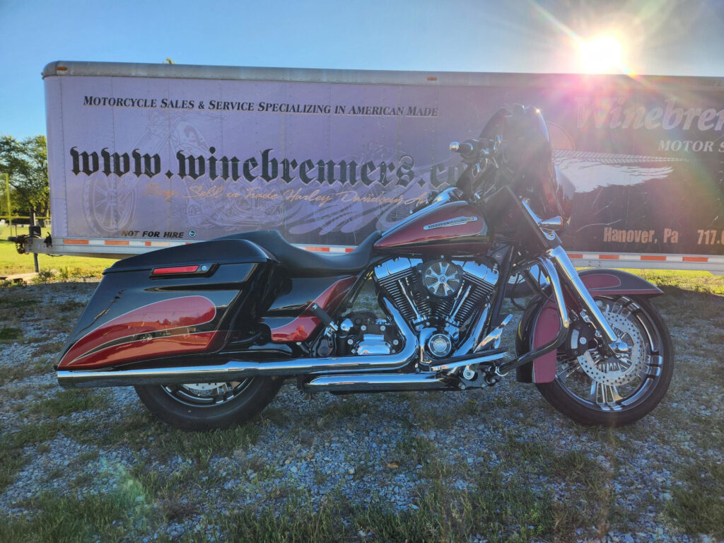 2014 Harley-Davidson® FLHXS Street Glide® Special – $14900