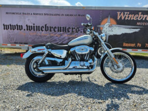 2005 Harley-Davidson® XL1200C Sportster® 1200 Custom – $4500