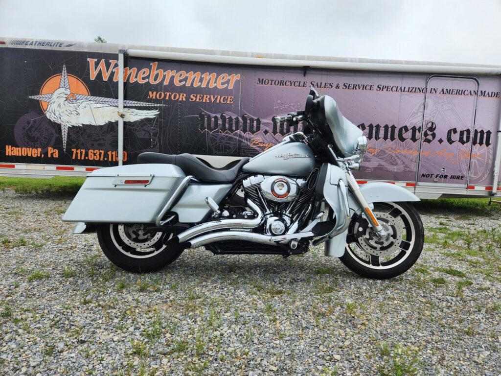 2010 Harley-Davidson® FLHX Street Glide® – $10900