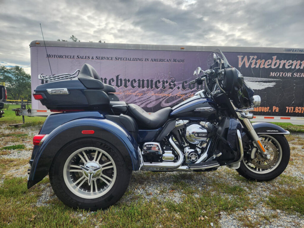 2014 Harley-Davidson® FLHTCUTG Tri Glide® Ultra Classic® – $17500