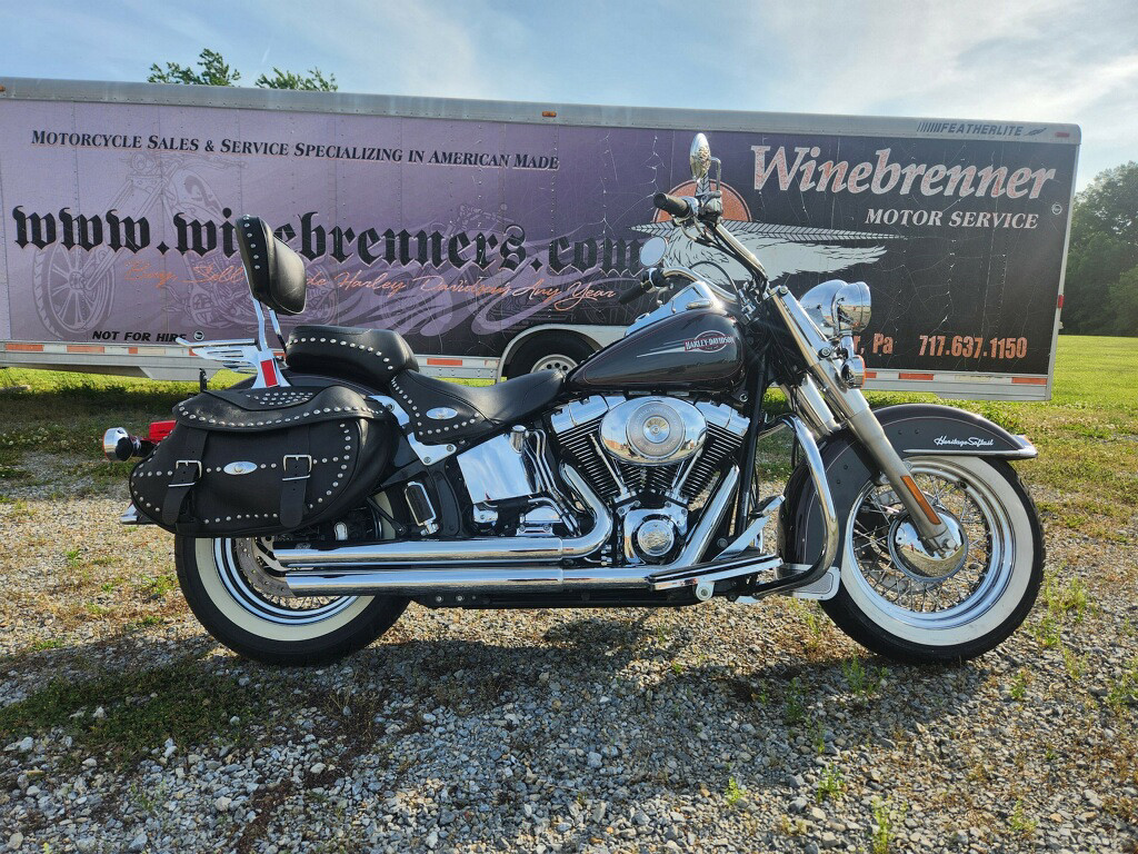 2005 Harley-Davidson® FLSTC/I Heritage Softail® Classic – $6900