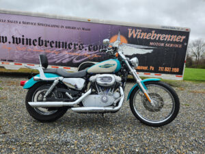 2005 Harley-Davidson® XL883C Sportster® 883 Custom – $4200