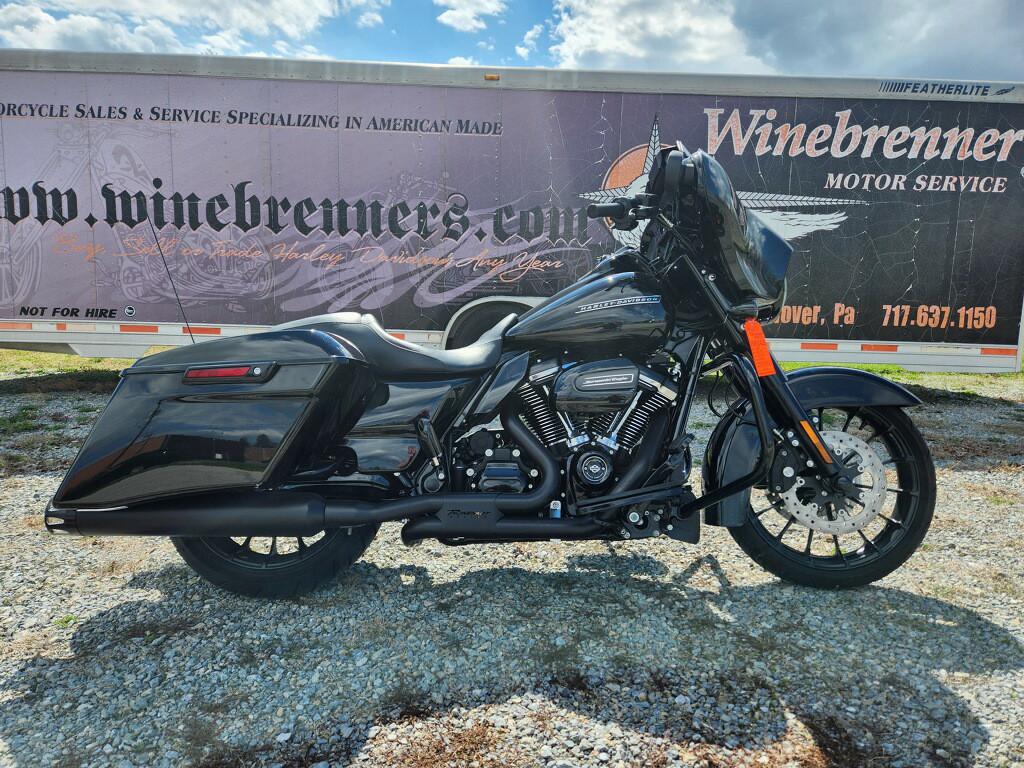 2018 Harley-Davidson® FLHXS Street Glide® Special – $17500